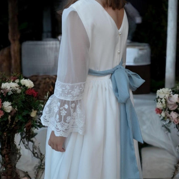 Flower Girl/ First Holy Communion Dress - Picture 1 of 4